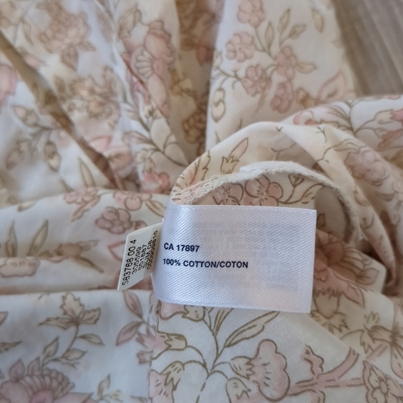 Gap Coquette Womens Button Up Blouse Size Small Floral Cotton - Picture 4 of 6